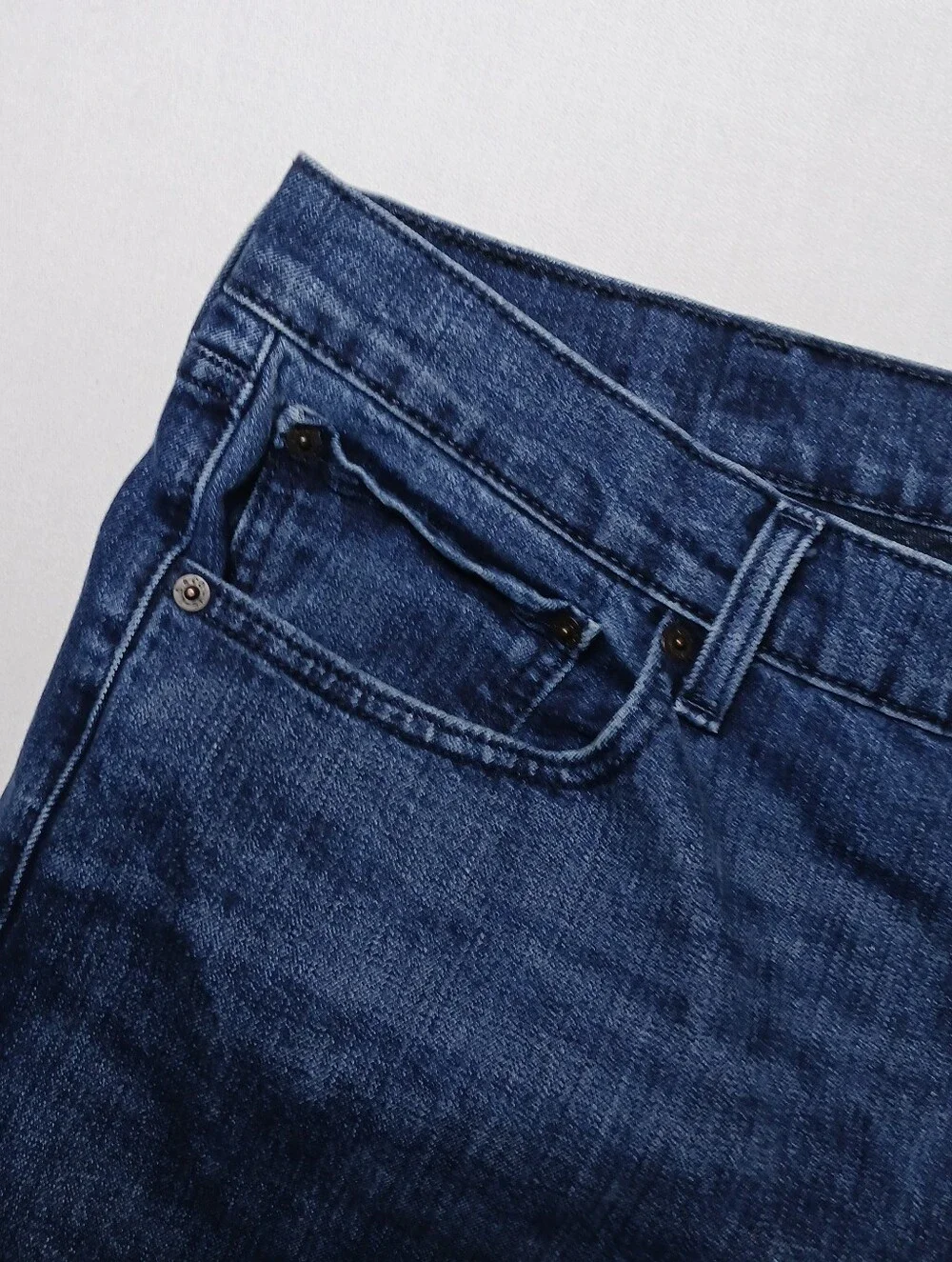 Levi's 550 Mens Relaxed Fit Tapered Leg Jeans 42X26 Dark Blue Wash Stretch Denim